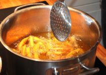 Air Fryer Vs Deep Fryer: What’s The Difference Anyway?